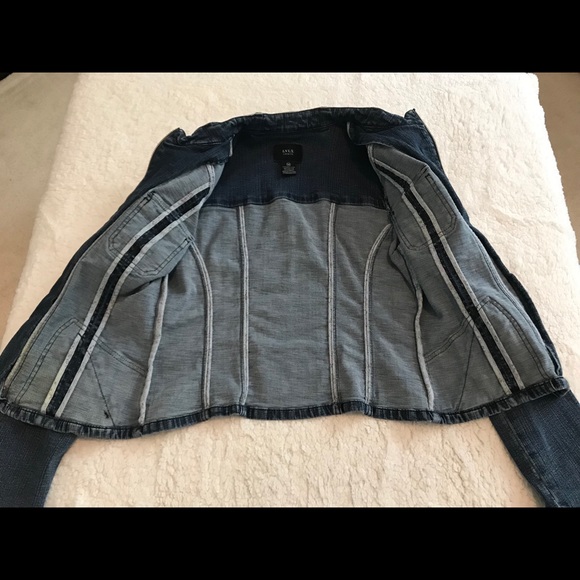 Jean Jacket - Picture 3 of 6